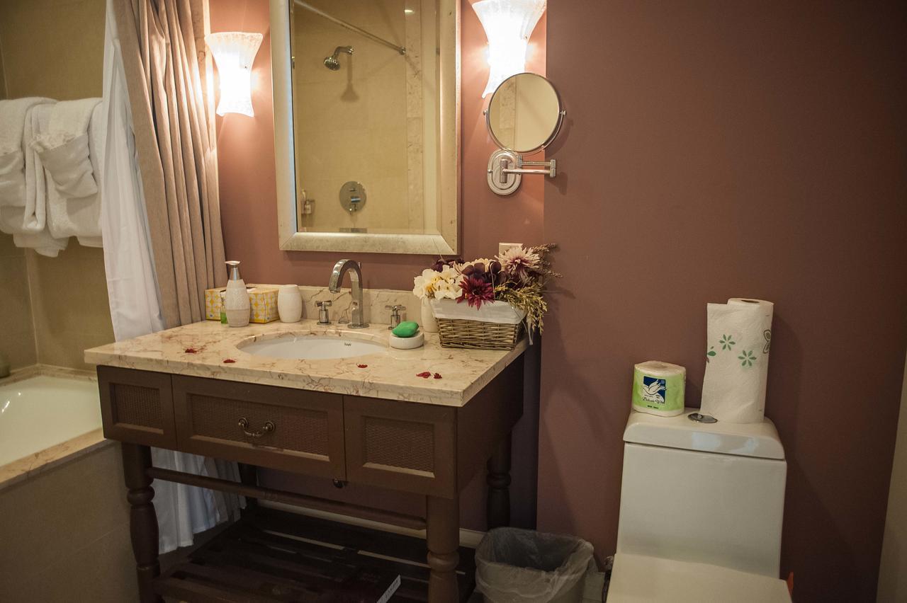 Palmyra Luxury Beach Condos Montego Bay Extérieur photo